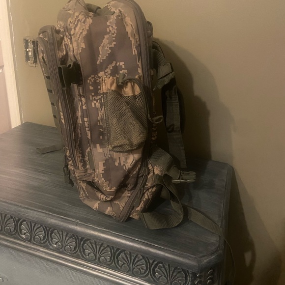 Code Alpha Camo Backpack - Picture 3 of 3